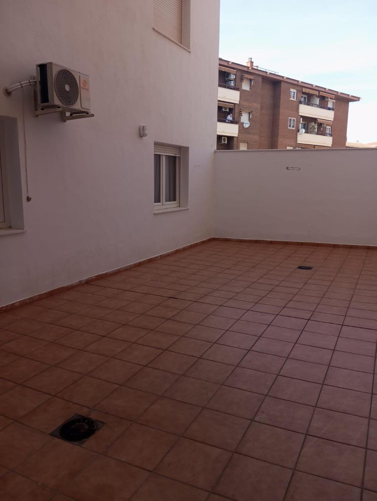 Apartamento Plaza Ayuntamiento 3 Habitaciones Con Parking Linares  Exteriör bild